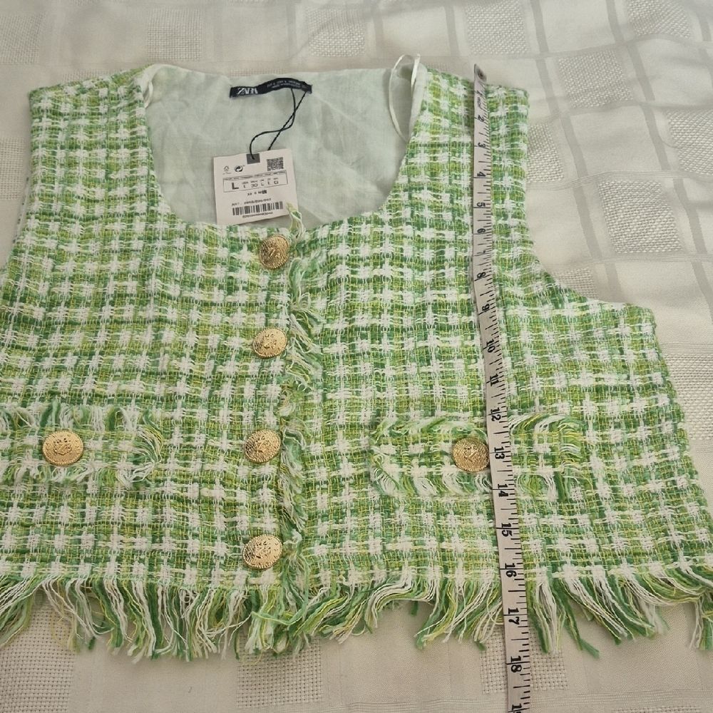Zara Green and White Tweed Buttoned Blouse - Picture 13 of 16